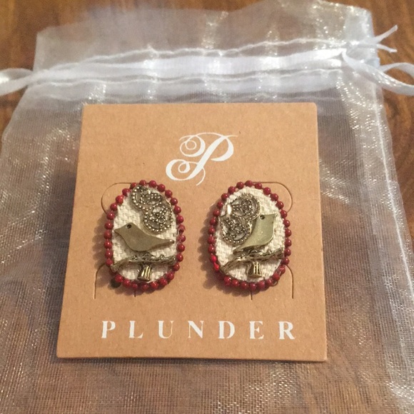 Earrings-new unworn - Picture 1 of 3